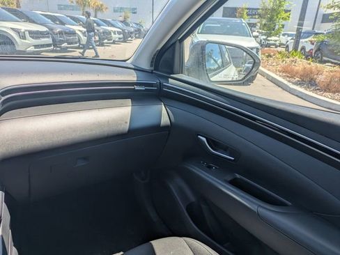 Used 2024 Hyundai Tucson SEL AWD/4WD image 18