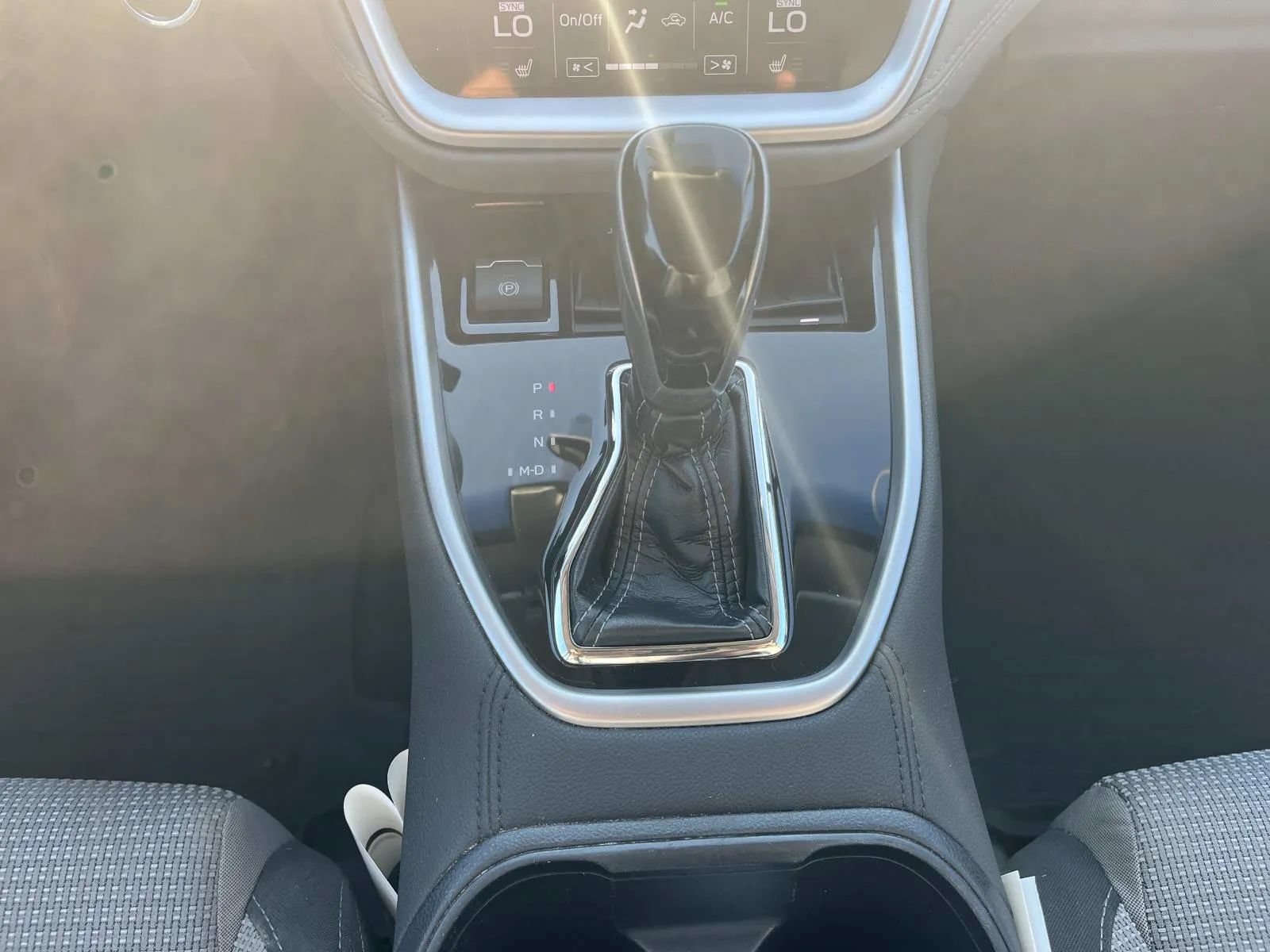 Used 2020 Subaru Outback Premium AWD/4WD image 14