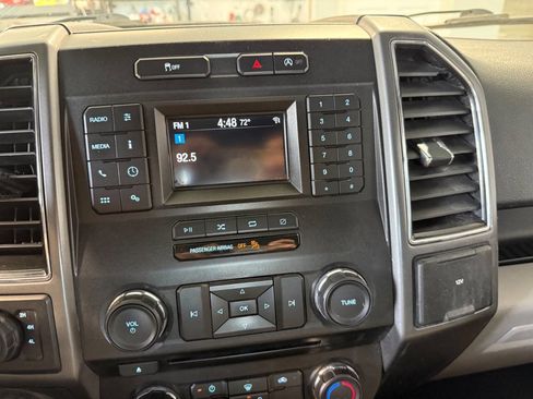 Used 2018 Ford F150 4x4 SuperCrew image 9