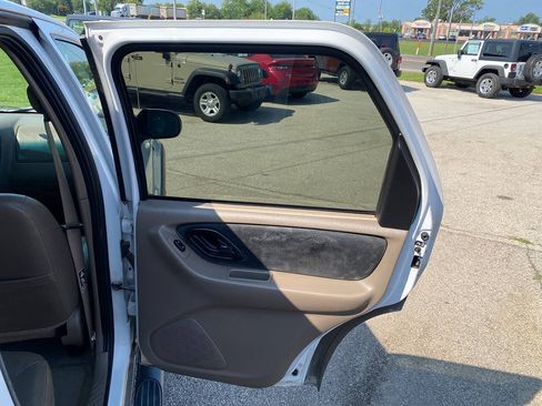 Used 2002 Ford Escape XLT AWD/4WD image 39