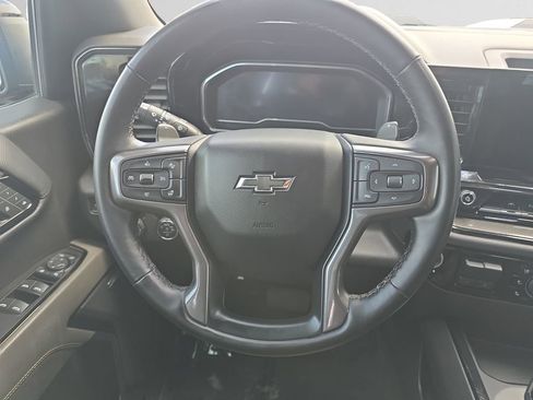 Used 2023 Chevrolet Silverado 1500 ZR2 w/ Technology Package image 14
