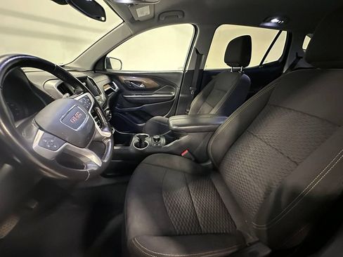 Used 2019 GMC Terrain SLE w/ Driver Convenience Package AWD/4WD image 3