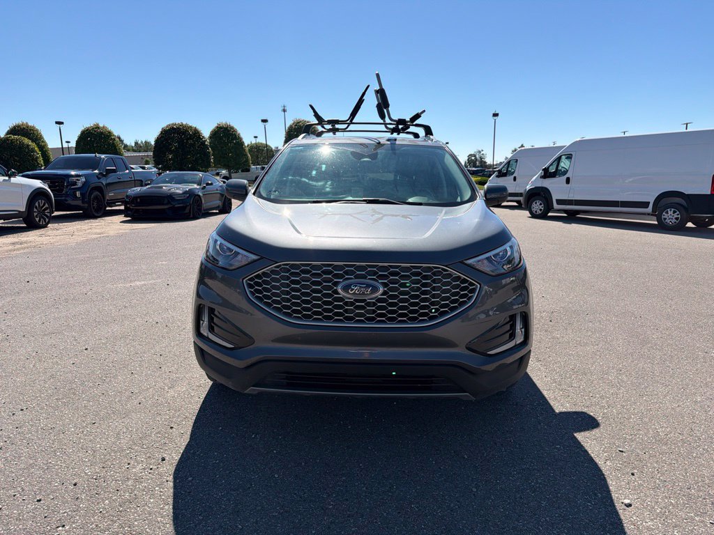 Used 2024 Ford Edge SEL w/ Convenience Package AWD/4WD image 7