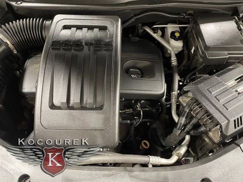 Used 2017 Chevrolet Equinox LT w/ Convenience Package image 23