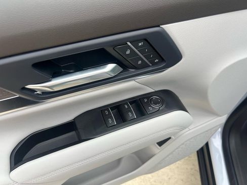 New 2026 GMC Terrain Denali w/ LPO, Floor Liner Package image 26