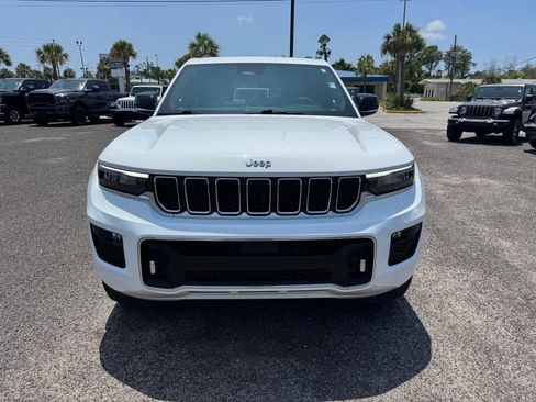 Used 2023 Jeep Grand Cherokee Overland AWD/4WD image 1