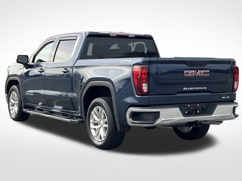 Used 2022 GMC Sierra 1500 SLE image 28