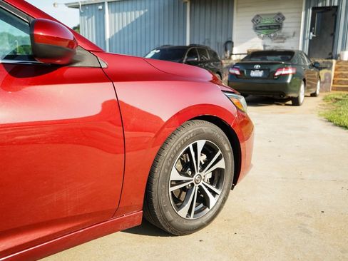 Used 2021 Nissan Sentra SV FWD image 18