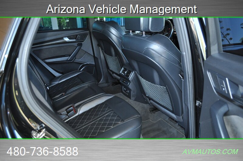 Used 2019 Audi SQ5 Premium Plus w/ Premium Plus Package AWD/4WD image 22