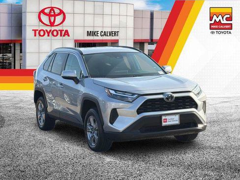 Certified 2025 Toyota RAV4 LE AWD/4WD image 7
