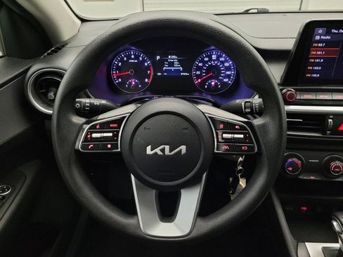 Used 2022 Kia Forte LXS w/ LXS Technology Package image 22