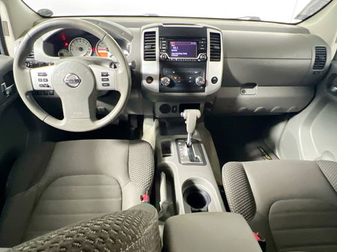 Used 2016 Nissan Frontier Desert Runner image 29