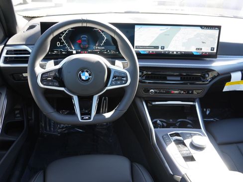 New 2026 BMW 330i xDrive Sedan w/ M Sport Package image 9