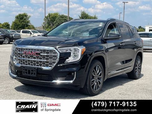 Used 2024 GMC Terrain Denali w/ Black Diamond Edition AWD/4WD image 3