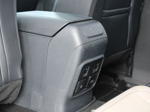 Used 2024 Ford Bronco Wildtrak image 22