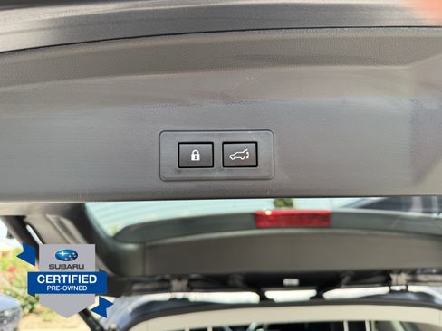 Used 2023 Subaru Ascent Limited AWD/4WD image 10