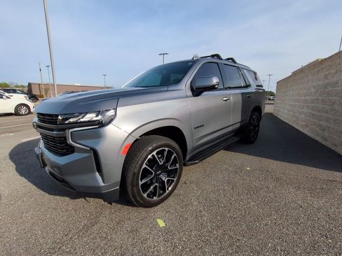 Used 2022 Chevrolet Tahoe RST w/ Luxury Package image 7