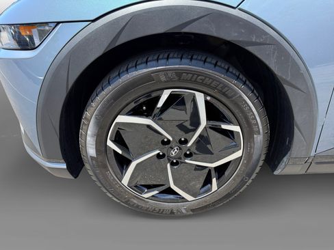 Certified 2024 Hyundai Ioniq 5 SEL RWD image 9