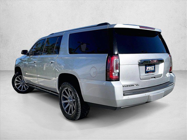 Used 2016 GMC Yukon XL Denali w/ Open Road Package AWD/4WD image 12