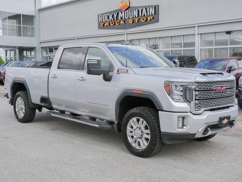 Used 2020 GMC Sierra 3500 Denali w/ Denali Ultimate Package AWD/4WD image 3