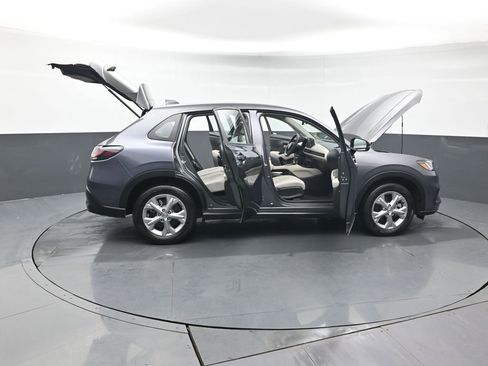 Certified 2023 Honda HR-V LX image 50