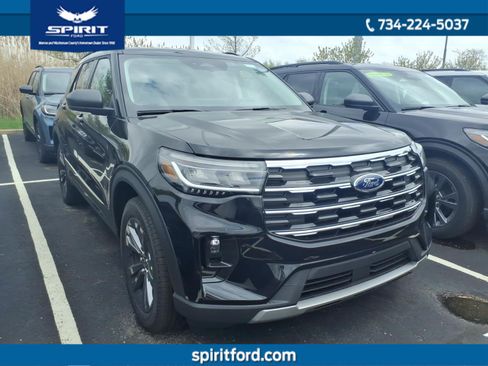 New 2026 Ford Explorer Active w/ Active Comfort Package AWD/4WD image 3