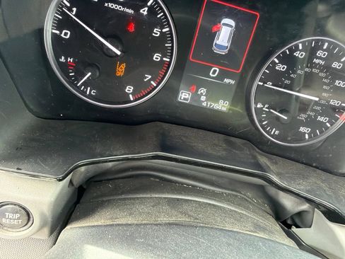 Used 2024 Subaru Outback Premium AWD/4WD image 9