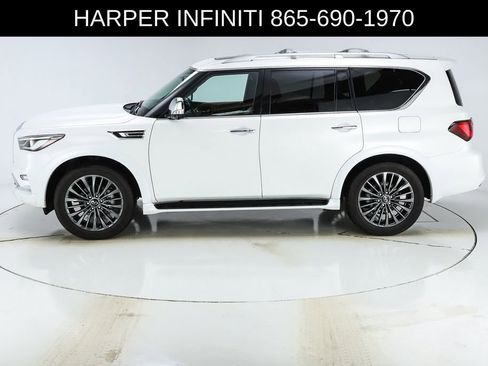 Used 2024 INFINITI QX80 Sensory w/ All-Season Package AWD/4WD image 2
