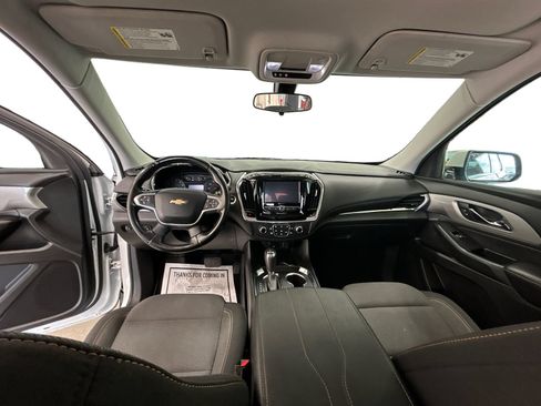 Used 2020 Chevrolet Traverse LT FWD image 20
