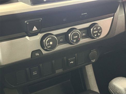 Certified 2022 Toyota Tacoma SR5 image 22