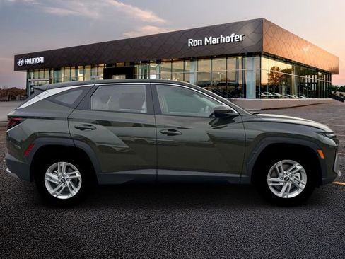 New 2026 Hyundai Tucson SE image 9