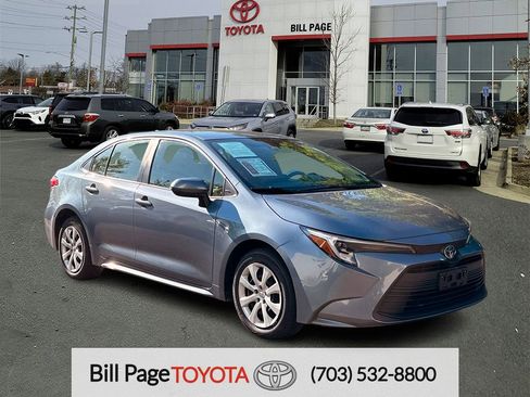 Used 2024 Toyota Corolla LE FWD image 1