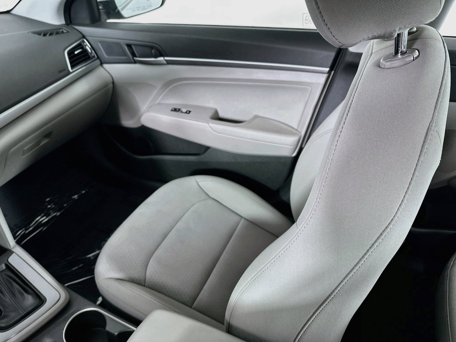 Used 2018 Hyundai Elantra SEL FWD image 22