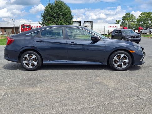 Used 2019 Honda Civic LX image 7