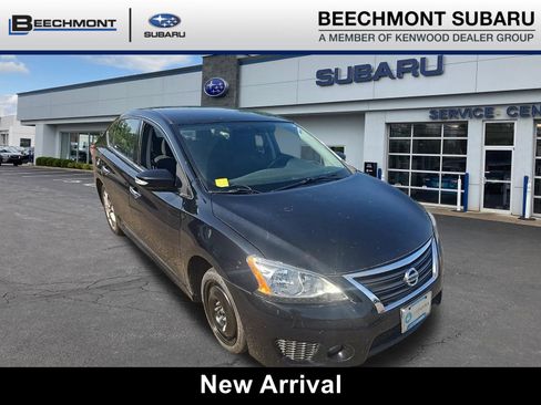 Used 2015 Nissan Sentra SR w/ Navigation Package FWD image 1