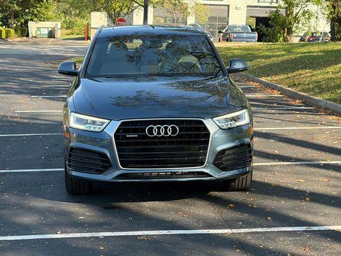 Used 2018 Audi Q3 2.0T Premium Plus w/ Premium Plus Package image 3