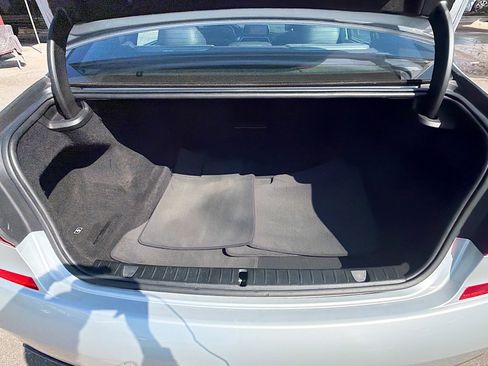 Used 2019 BMW 740i w/ Executive Package image 12