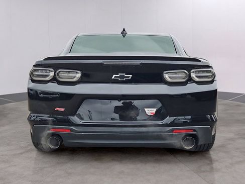 Certified 2021 Chevrolet Camaro LT w/ RS Package image 5
