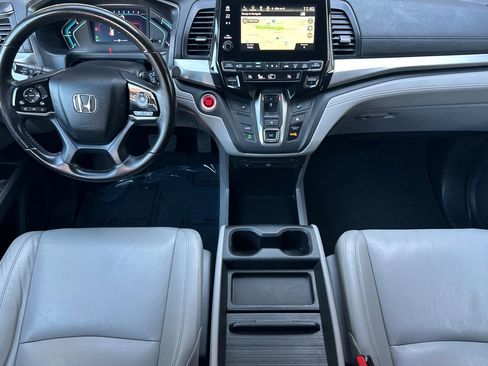 Used 2018 Honda Odyssey EX-L image 10