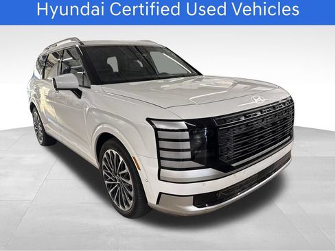 Used 2026 Hyundai Palisade Calligraphy AWD/4WD image 2