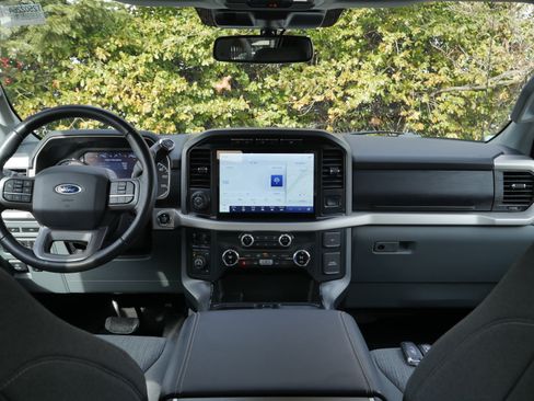 Certified 2021 Ford F150 XLT w/ Equipment Group 302A High image 9