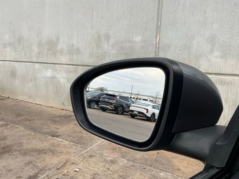 Used 2025 Nissan Sentra S image 17