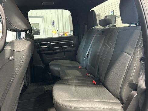 Used 2025 RAM 2500 Big Horn AWD/4WD image 28
