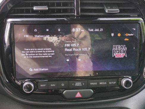 Used 2024 Kia Soul EX FWD image 19