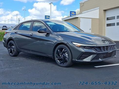New 2026 Hyundai Elantra SEL Sport FWD image 1
