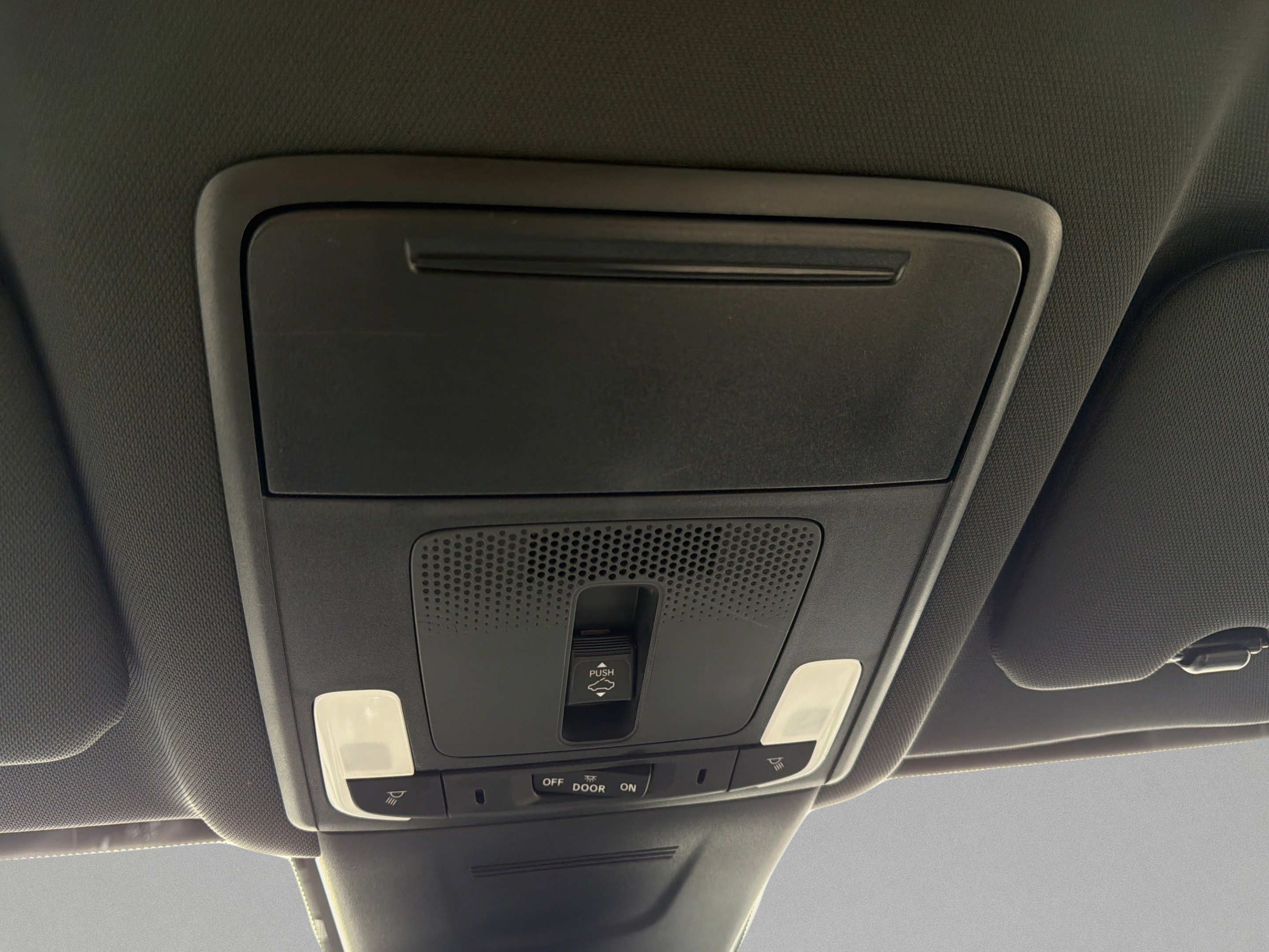 Used 2025 Honda CR-V Sport Touring image 28