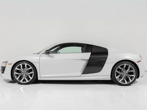 Used 2012 Audi R8 V10 AWD/4WD image 5