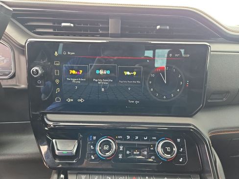 Used 2024 GMC Sierra 2500 AT4 w/ AT4 Premium Plus Package AWD/4WD image 28