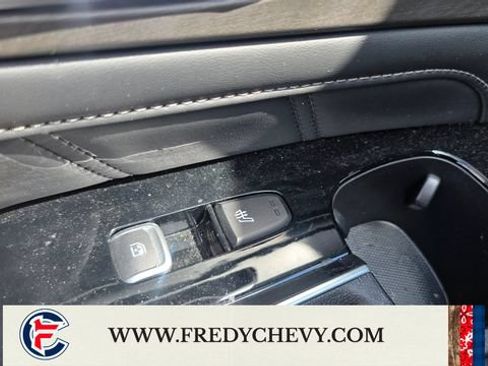 Used 2025 Kia Sorento SX Prestige AWD/4WD image 29