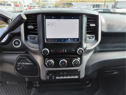 Used 2024 RAM 3500 Tradesman w/ Chrome Appearance Group image 6